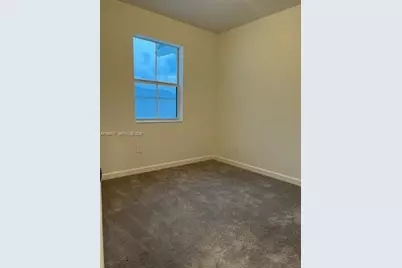 1041 SE 27th Ter #1041, Homestead, FL 33035 - Photo 10