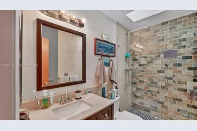 1753 Nocatee Dr, Miami, FL 33133 - Photo 4