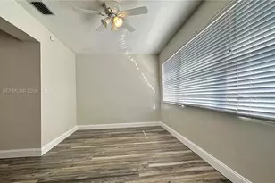 8450 NW 26th St, Sunrise, FL 33322 - Photo 10