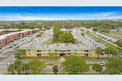 505 NW 177th St #126, Miami Gardens, FL 33169 - Photo 6