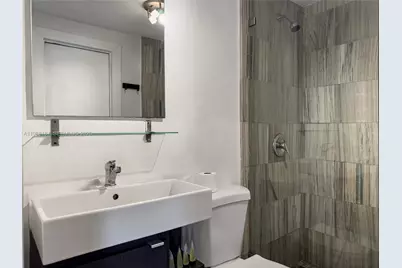 750 Collins Ave #302, Miami Beach, FL 33139 - Photo 6