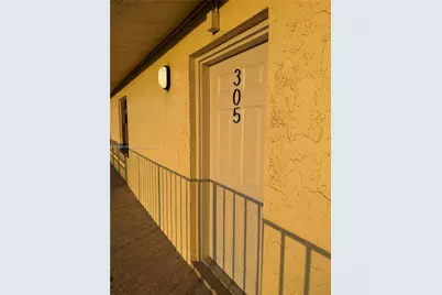 9355 SW 8th St #305, Boca Raton, FL 33428 - Photo 10