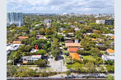 120 SW 24th Rd, Miami, FL 33129 - Photo 10