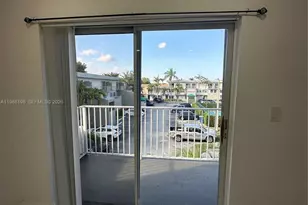 7510 SW 152nd Ave, Miami, FL 33193 - Photo 8