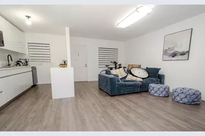 6215 W 20th Ave #320, Hialeah, FL 33012 - Photo 12