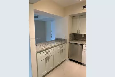 2715 Tigertail Ave #203, Coconut Grove, FL 33133 - Photo 4