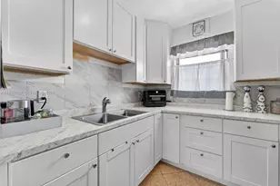 26672 SW 137th Ct, Miami, FL 33032 - Photo 8