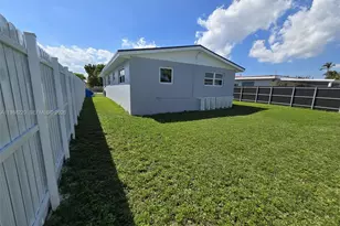 3245 SW 88th Ct, Miami, FL 33165 - Photo 22