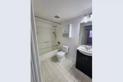 6195 NW 186th St #309, Hialeah, FL 33015 - Photo 8