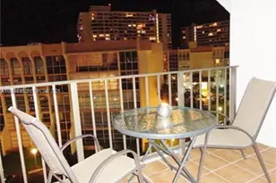 601 Three Islands Boulevard, Hallandale Beach, FL 33009 - Photo 16