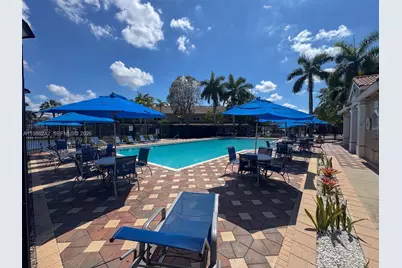 435 SW 122nd Ter #0, Pembroke Pines, FL 33025 - Photo 34