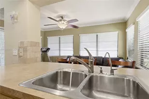 1625 Sunkist Way, Fort Myers, FL 33905 - Photo 20