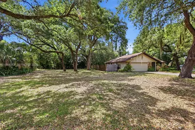 1625 Sunkist Way, Fort Myers, FL 33905 - Photo 6