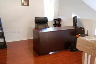 1582 NW 182nd Way, Pembroke Pines, FL 33029 - Photo 8