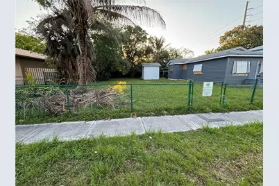 214 SW 1st Ave, Dania Beach, FL 33004 - Photo 2