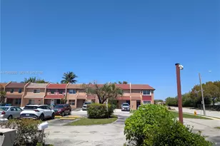 2758 NW 197th Terrace, Miami Gardens, FL 33056 - Photo 2