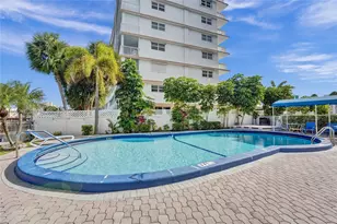 430 Golden Isles Dr, Hallandale Beach, FL 33009 - Photo 40