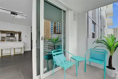 430 Golden Isles Dr #201, Hallandale Beach, FL 33009 - Photo 34