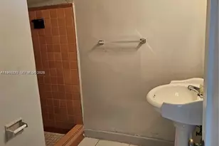 1437 NE 110th Terrace, Miami, FL 33161 - Photo 10