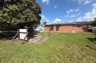 4946 NW 186th St, Miami Gardens, FL 33055 - Photo 16