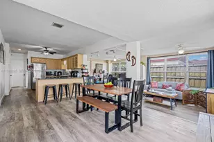 1482 NE 175th St, North Miami Beach, FL 33162 - Photo 4