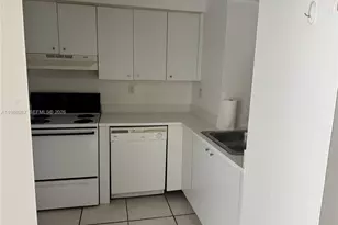 8305 SW 152nd Ave, Miami, FL 33193 - Photo 6