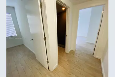 1611 Meridian Ave #305, Miami Beach, FL 33139 - Photo 16