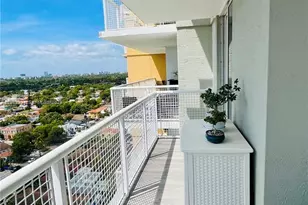 900 SW 8th St, Miami, FL 33130 - Photo 2