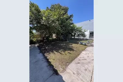 1128 SW 21st Ave, Miami, FL 33135 - Photo 24