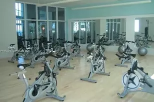 1900 N Bayshore Dr, Miami, FL 33132 - Photo 12