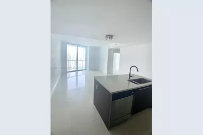 1900 N Bayshore Dr #2606, Miami, FL 33132 - Photo 4