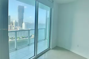 1900 N Bayshore Dr, Miami, FL 33132 - Photo 8