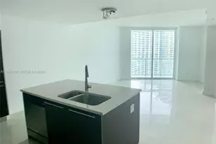 1900 N Bayshore Dr, Miami, FL 33132 - Photo 2