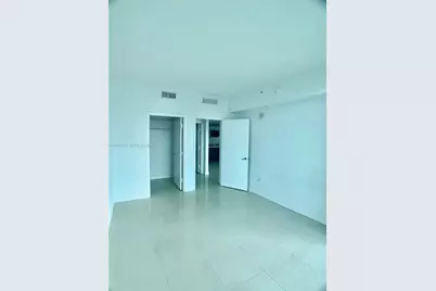 1900 N Bayshore Dr #2606, Miami, FL 33132 - Photo 10