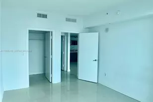 1900 N Bayshore Dr, Miami, FL 33132 - Photo 10