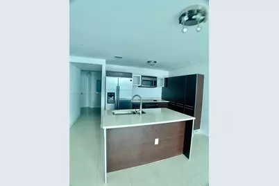 1900 N Bayshore Dr #2606, Miami, FL 33132 - Photo 6