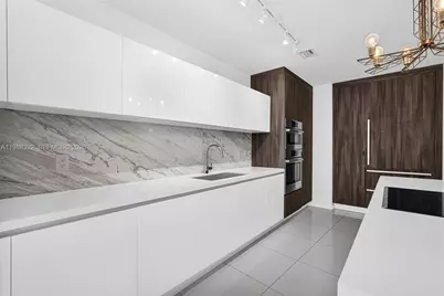 851 NE 1st Ave #2912, Miami, FL 33132 - Photo 20