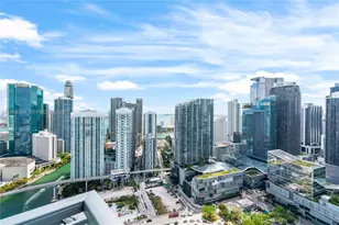 92 SW 3rd St, Miami, FL 33130 - Photo 30