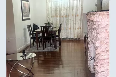 6300 NW 2nd St, Miami, FL 33126 - Photo 10