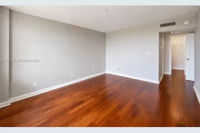 5600 Collins Ave #17G, Miami Beach, FL 33140 - Photo 8