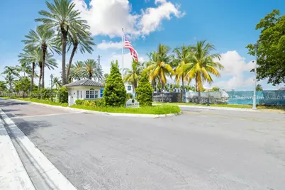 2323 SE 18th St #1, Fort Lauderdale, FL 33316 - Photo 10