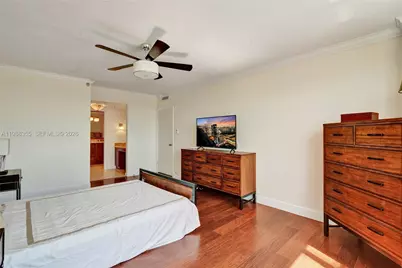 4001 Hillcrest Dr #817, Hollywood, FL 33021 - Photo 20
