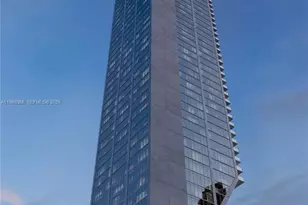 20 NE 11th St, Miami, FL 33132 - Photo 1