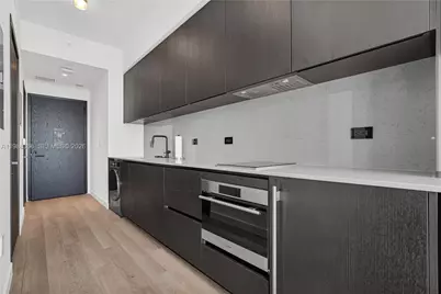20 NE 11th St #3603A, Miami, FL 33132 - Photo 14