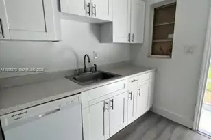 1220 NW 3rd Ct, Fort Lauderdale, FL 33311 - Photo 18