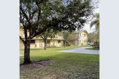 4450 SW 67th Ave #I, Miami, FL 33155 - Photo 1