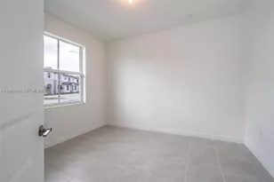 12313 NW 23rd Ct, Miami, FL 33167 - Photo 18