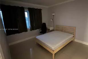 1450 NE 170th St, North Miami Beach, FL 33162 - Photo 6