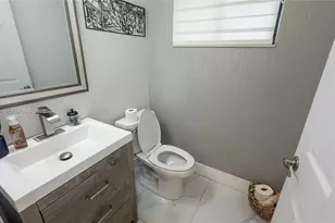 3318 W 106th Terrace, Hialeah, FL 33018 - Photo 24