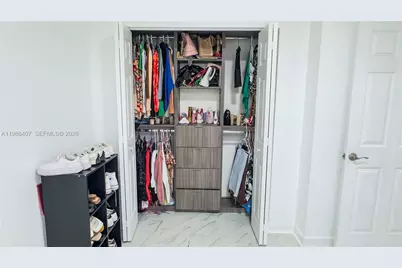 3318 W 106th Ter, Hialeah, FL 33018 - Photo 14